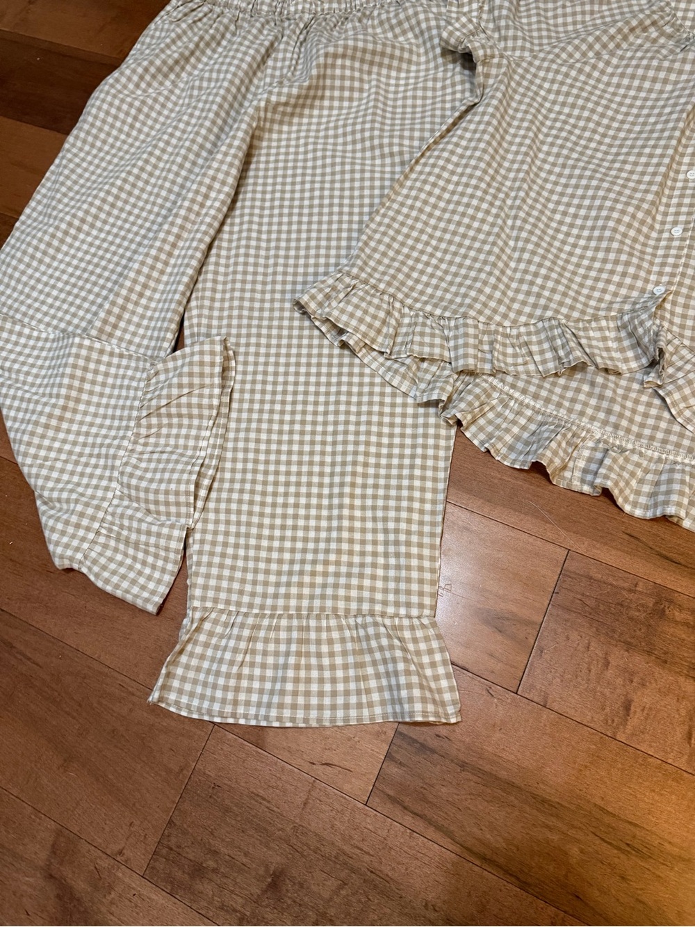 Women,s Gingham Ruffle Set - Cream Check - Picture 2 of 5